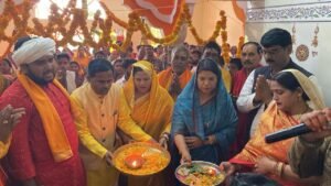 Singrauli News :श्री जोगिया बीर बाबा मंदिर में विराजे शिव जी भण्डारे का हुआ विशाल आयोजन