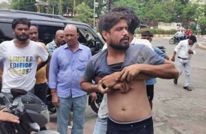 सुरक्षा गार्ड के नाम पर नौकरी दिलाने वाले युवक हुई जमकर पिटाई
जाफौ के तहत दोनों पक्ष पहुंचे जेल
