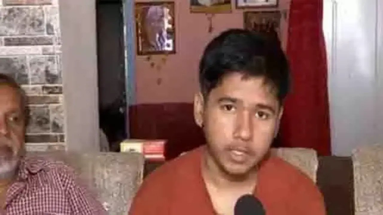 Karnataka News: स्नानसूत्र उतारने से किया इनकार, छात्र को CET परीक्षा से रोका गया
