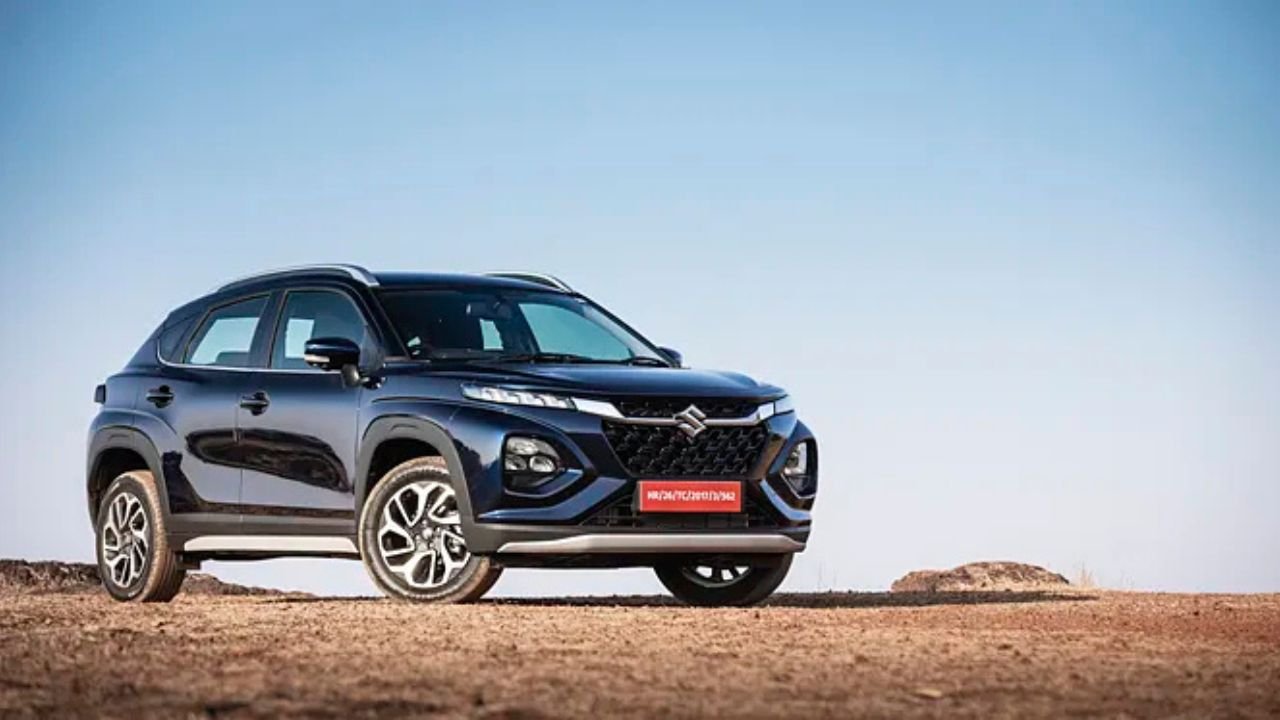 Maruti Suzuki Fronx: सिर्फ ₹1 लाख देकर ले जाएं Maruti Fronx, जानिए कितनी बनेगी EMI