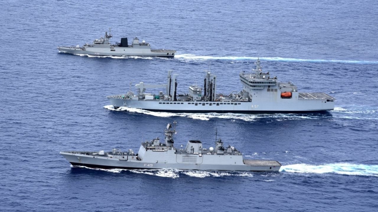 Indian Navy: कोई मिशन दूर नहीं’... इंडियन नेवी का सख्त संदेश, आतंक का जवाब अब समंदर से मिलेगा!