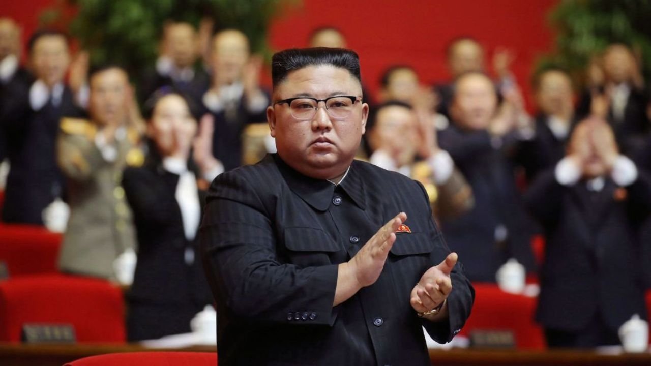 Kim Jong Un ने देखी समुद्र से मौत बरसाने वाली मिसाइल ट्रेनिंग, बढ़ा दुनिया का डर