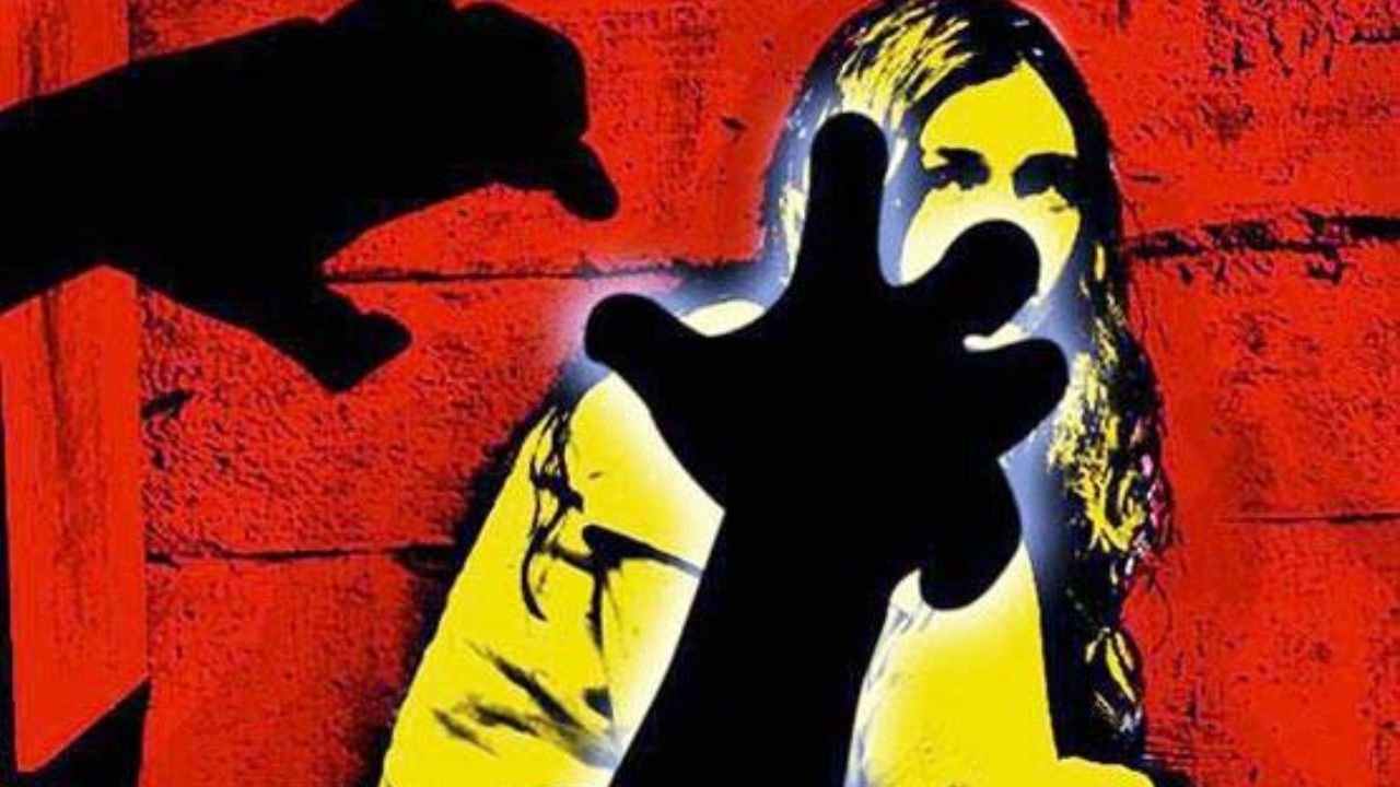 Crime news: कुत्ते के विवाद ने लिया खौफनाक मोड़, शख्स ने पड़ोसी को चाकू से मारा