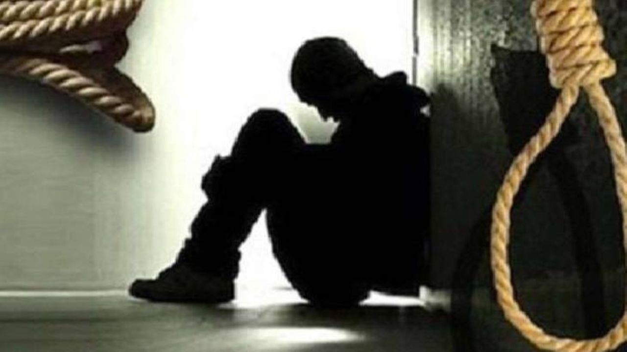 UP News: डिनर के बाद हुआ विवाद, फिर इंजीनियर ने कर ली खुदकुशी – जांच में जुटी पुलिस