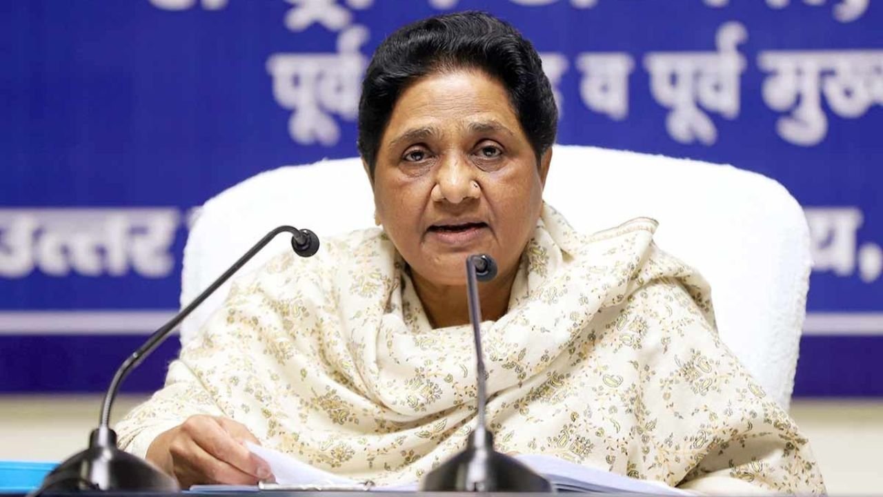 UP News: प्रयागराज में दलित युवक की नृशंस हत्या, मायावती ने सरकार को दी चेतावनी!