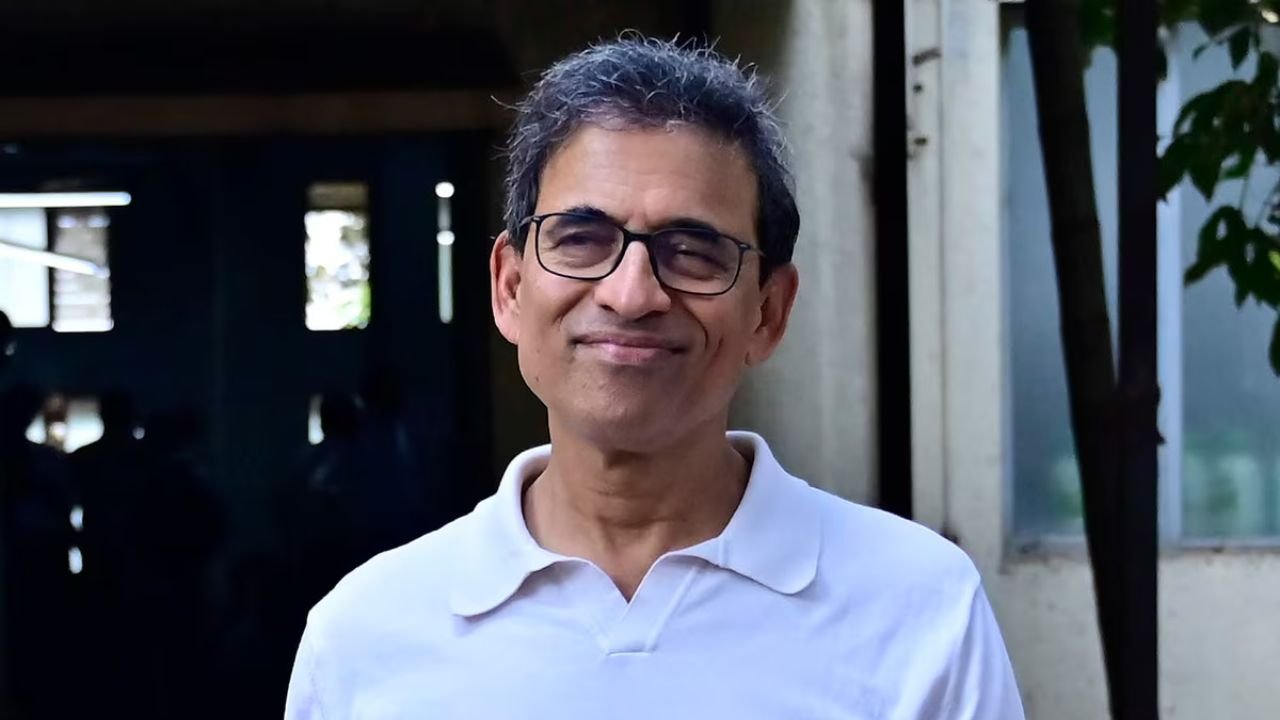 Harsha Bhogle और Simon Doull के खिलाफ साजिश? CAB ने हटाया कमेंट्री पैनल से