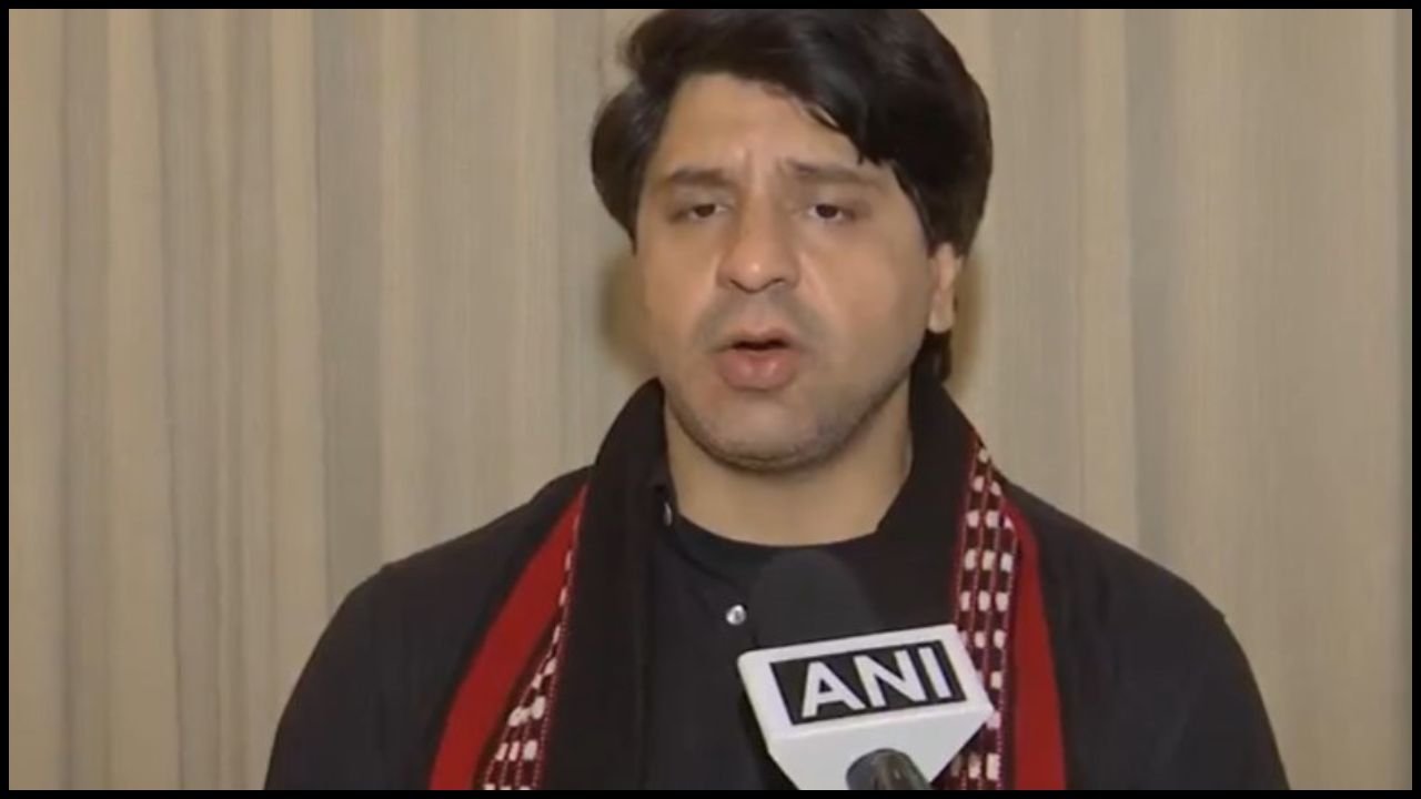 Shehzad Poonawalla: क्लीन चिट या चाल? SP नेता के बयान से गरमाई सियासत, देशभक्ति पर बवाल