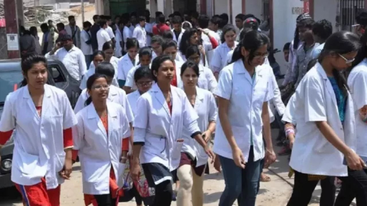 Haryana News: परीक्षा केंद्रों में दोहरी सुरक्षा व्यवस्था, क्या छात्रों को मिलेगा परीक्षा में कोई मुश्किल?