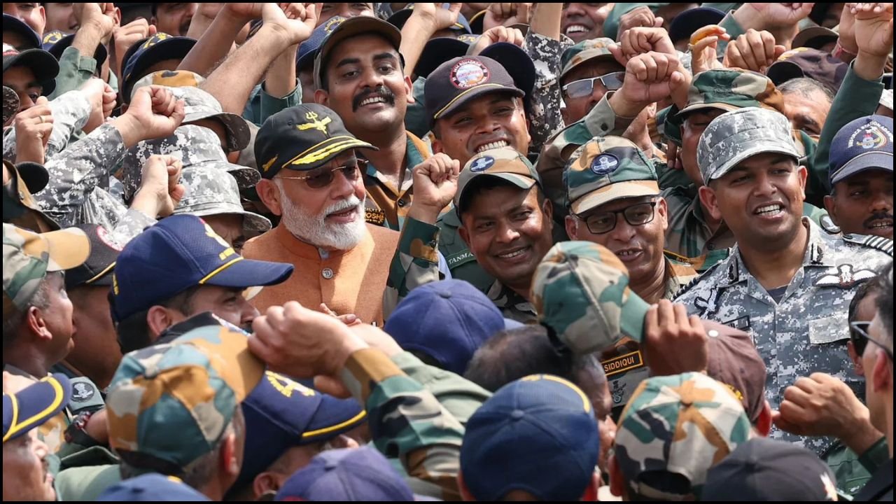 ऑपरेशन सिंदूर के बाद PM Modi की चुपचाप एंट्री—एयरबेस पर हुआ बड़ा सरप्राइज!