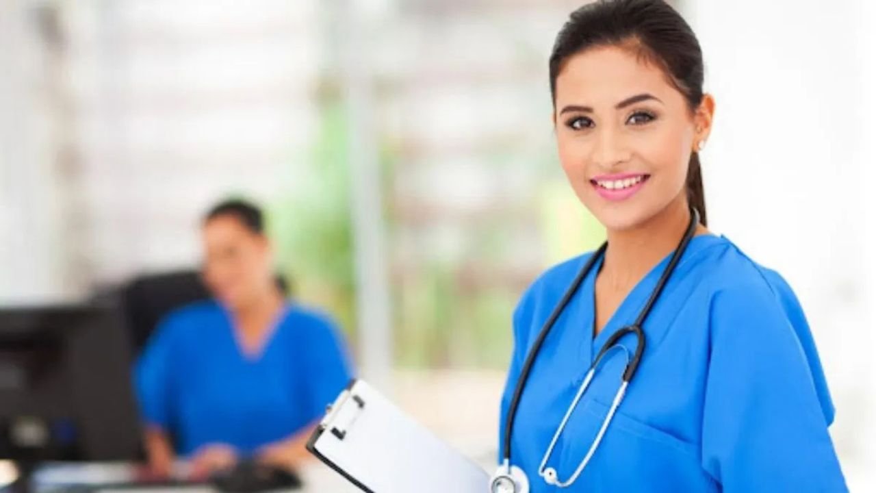 Bihar Staff Nurse Recruitment: बिहार नर्स भर्ती विवाद में हाई कोर्ट की अंतरिम मंजूरी, चयन का फैसला बाद में होगा