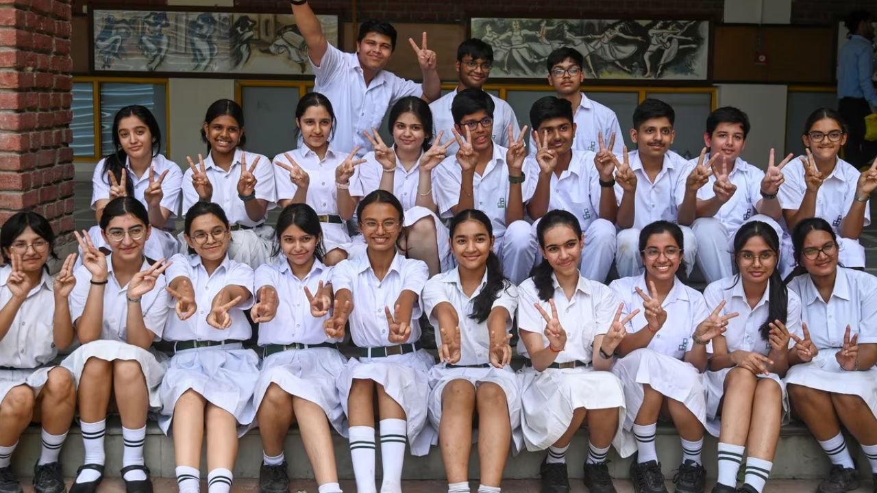 JAC 10th result 2025: रिजल्ट के इंतजार में बेताब छात्र जानिए स्टेप-बाय-स्टेप कैसे देखेंगे अपना स्कोर