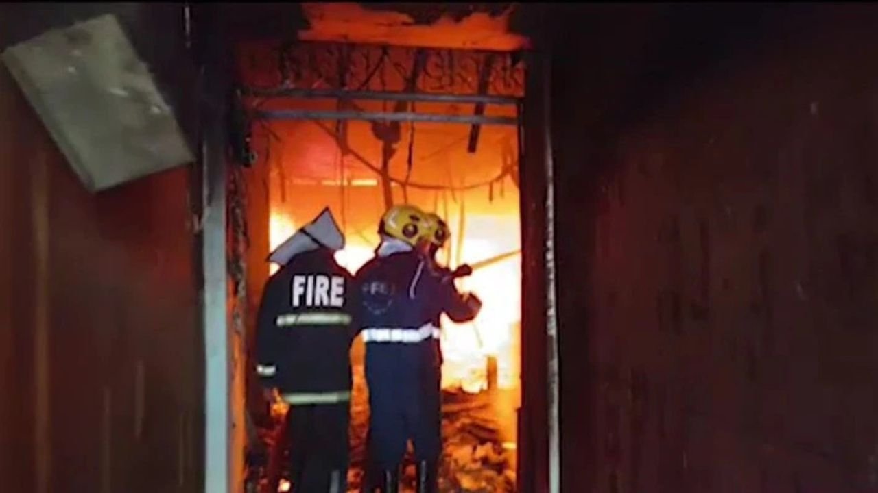 Hyderabad Fire: बच नहीं पाए मासूम भी, बच्चों की मौत ने और भी दुखद बना दिया हैदराबाद का हादसा