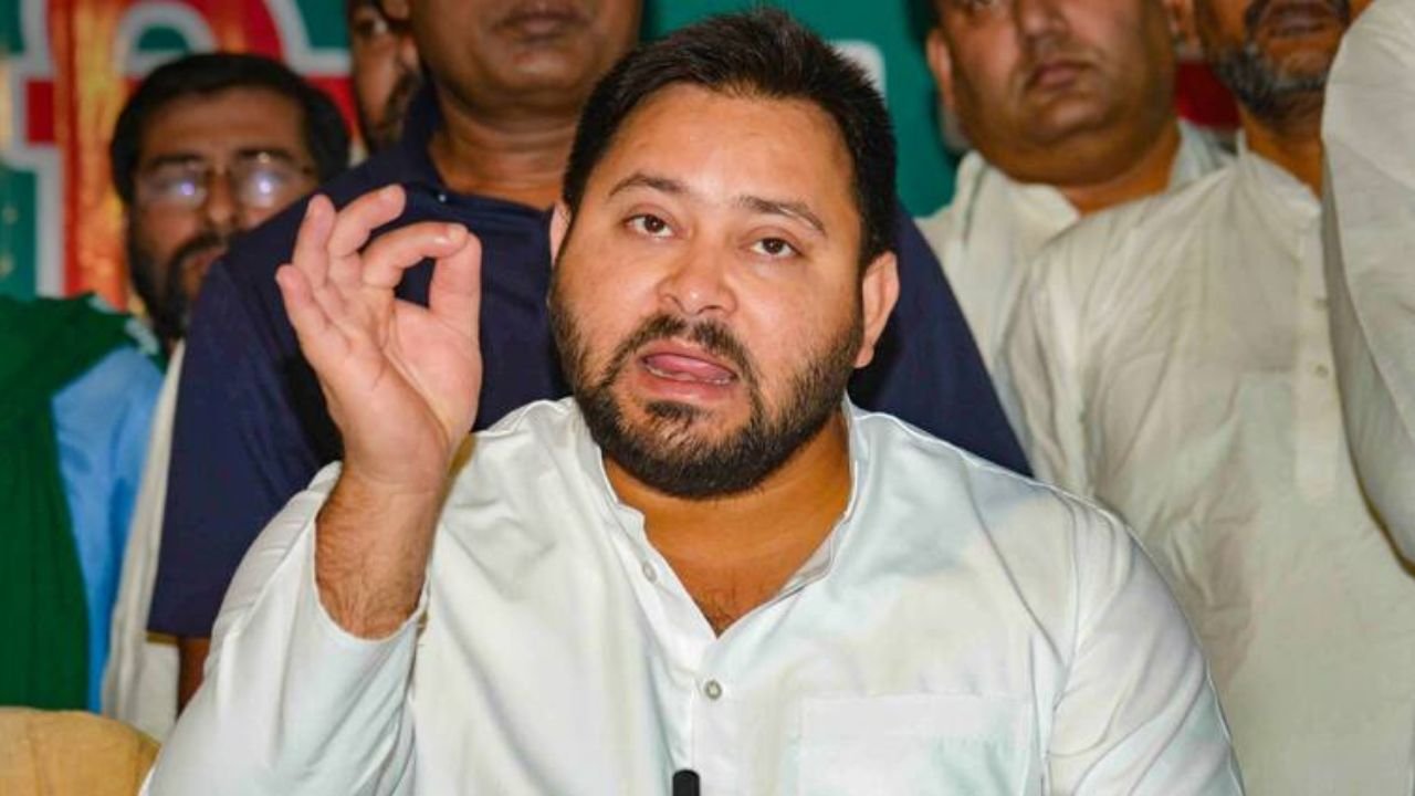 Bihar News: तेजस्वी यादव का हमला, कहा स्वास्थ्य मंत्री ने बिगाड़ा बेहतर स्वास्थ्य ढांचा
