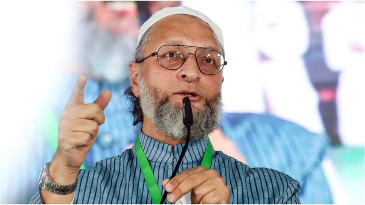 Asaduddin Owaisi की बहरीन से हुंकार – आतंक की फैक्ट्री का पर्दाफाश और पाकिस्तान को चेतावनी!