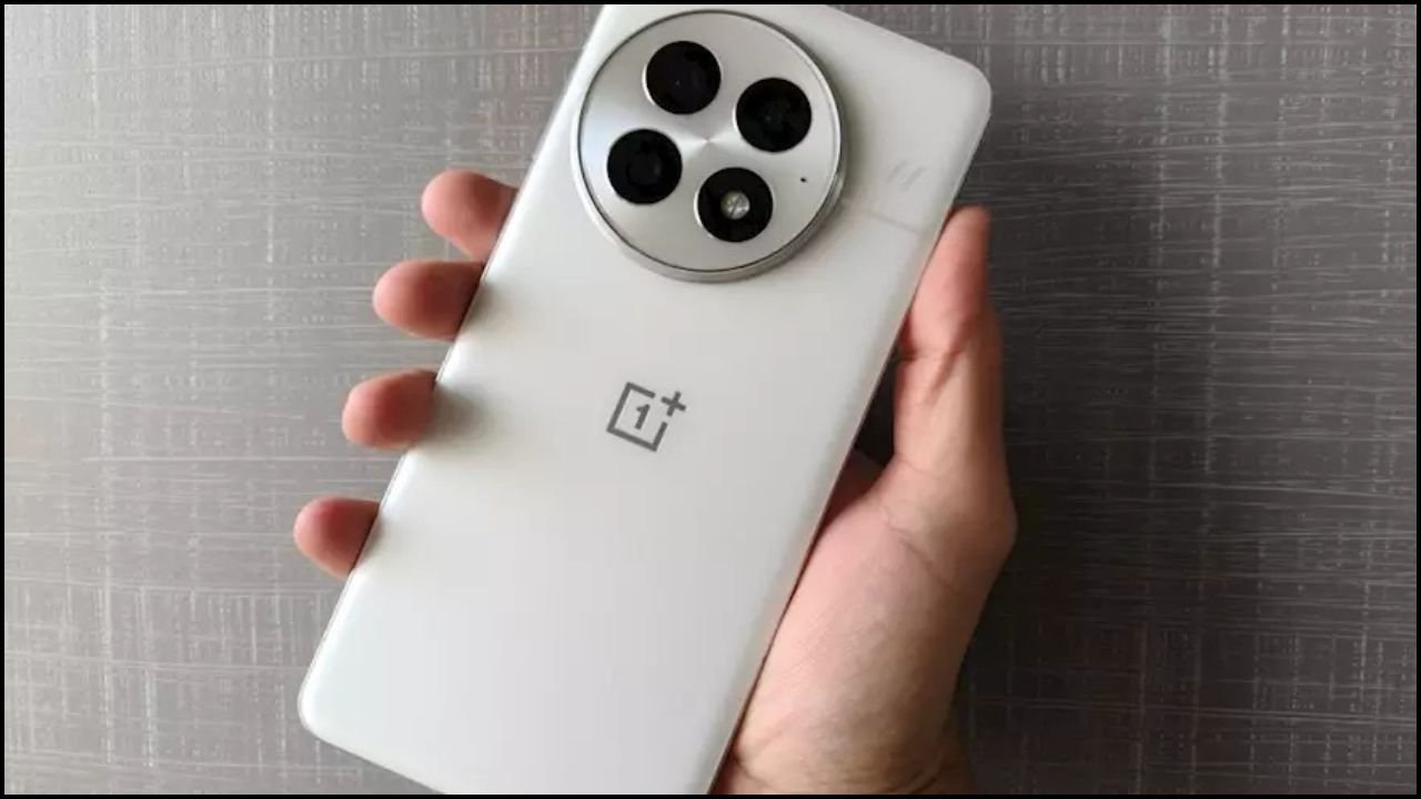 OnePlus 13 की कीमत में बड़ी कटौती, अब 5000 रुपये बैंक ऑफर और भारी एक्सचेंज बोनस