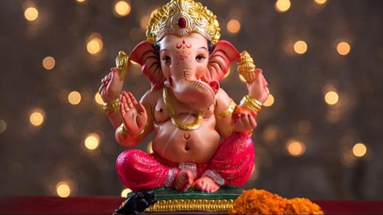Vinayak Chaturthi: गणेश जी को कैसे मनाएं 30 मई को? विनायकी चतुर्थी के चमत्कारी उपाय