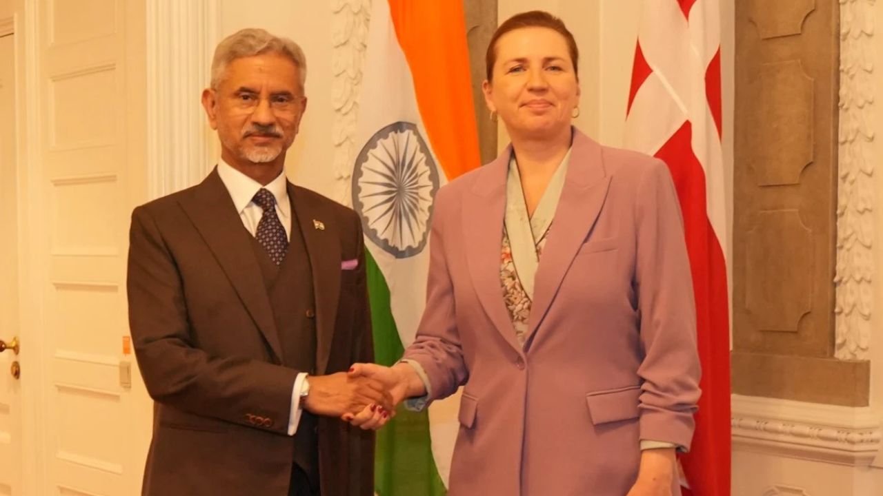 S Jaishankar और डिक स्कुफ ने व्यापार और सुरक्षा में बढ़ाने पर की सहमति