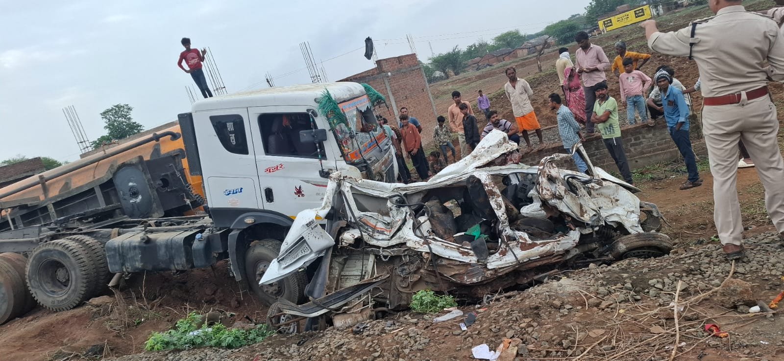 Jhabua car accident live news