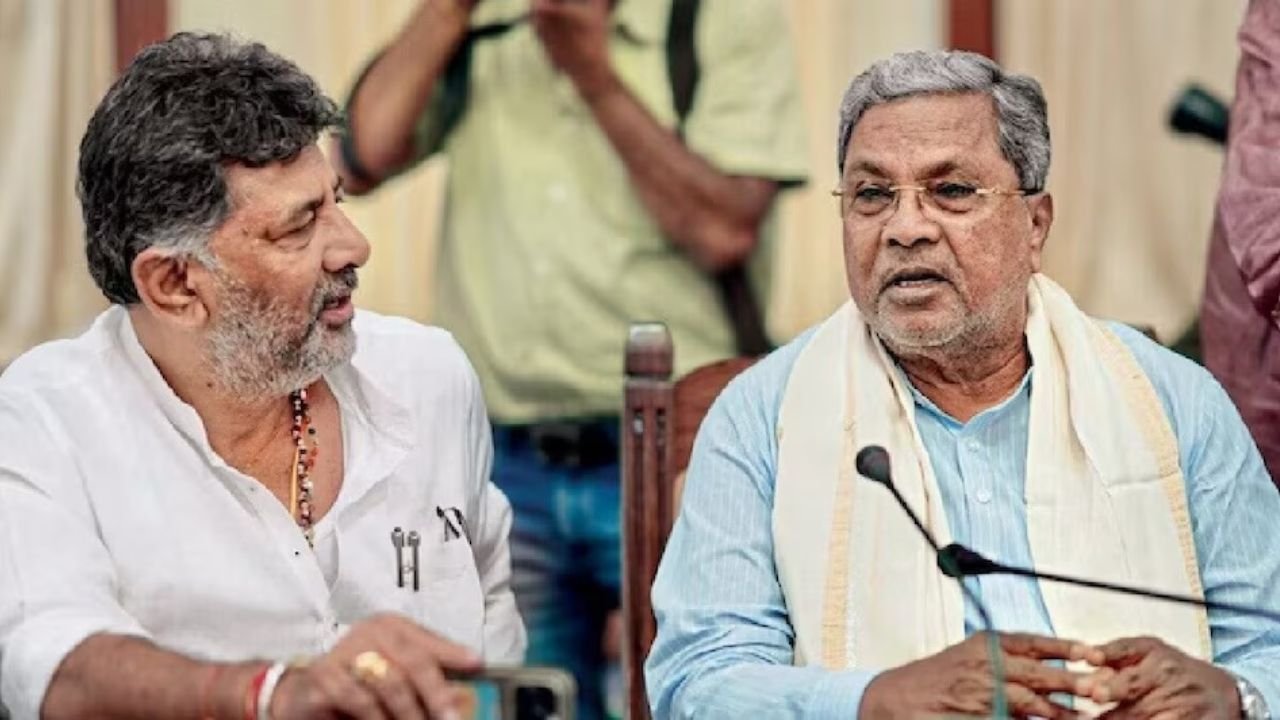 Political News: मुख्यमंत्री पद को लेकर चर्चाएं गर्म, DK शिवकुमार बोले- अफवाहें हैं आपके दिमाग में, मेरे कानों में नहीं