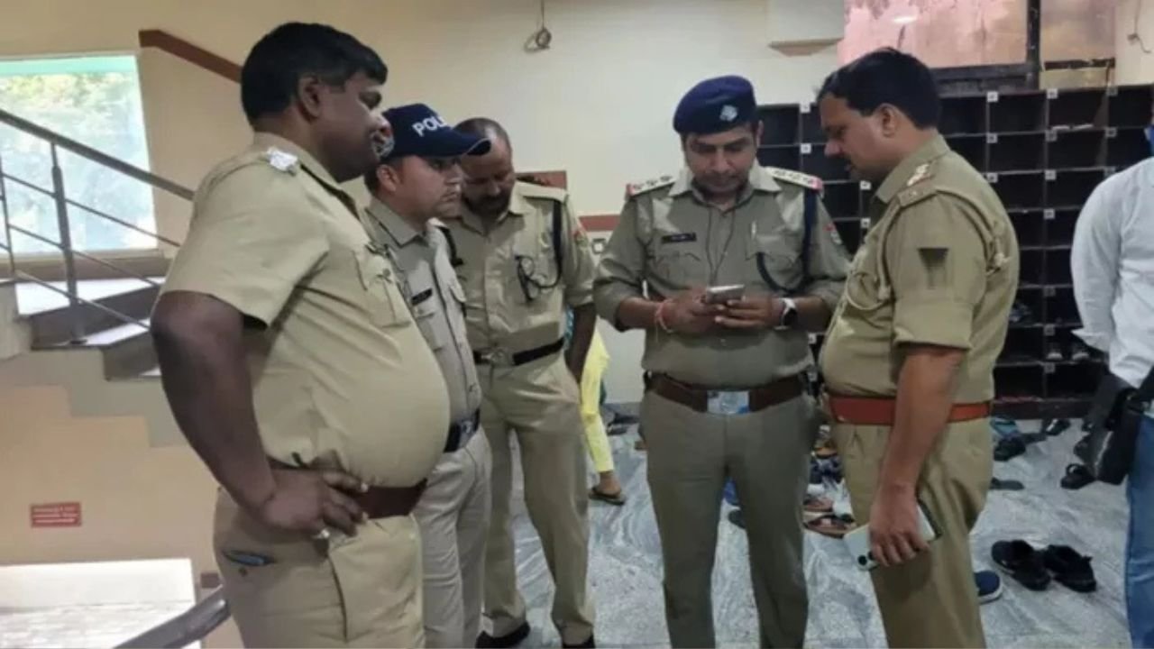 MP News: भोपाल में शिक्षा के नाम पर ठगी, फर्जी छात्रों को दिखाकर स्कॉलरशिप का पैसा किया गायब